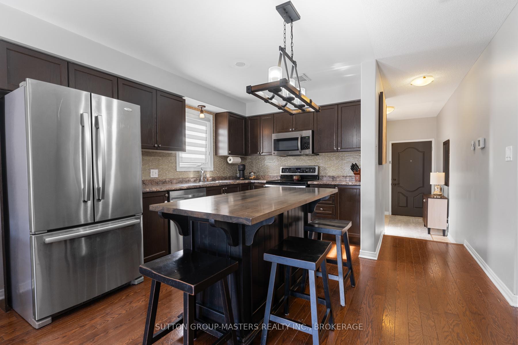 Photo 9 of 1512 Crimson Crescent, Kingston, City Northwest — HOMEH