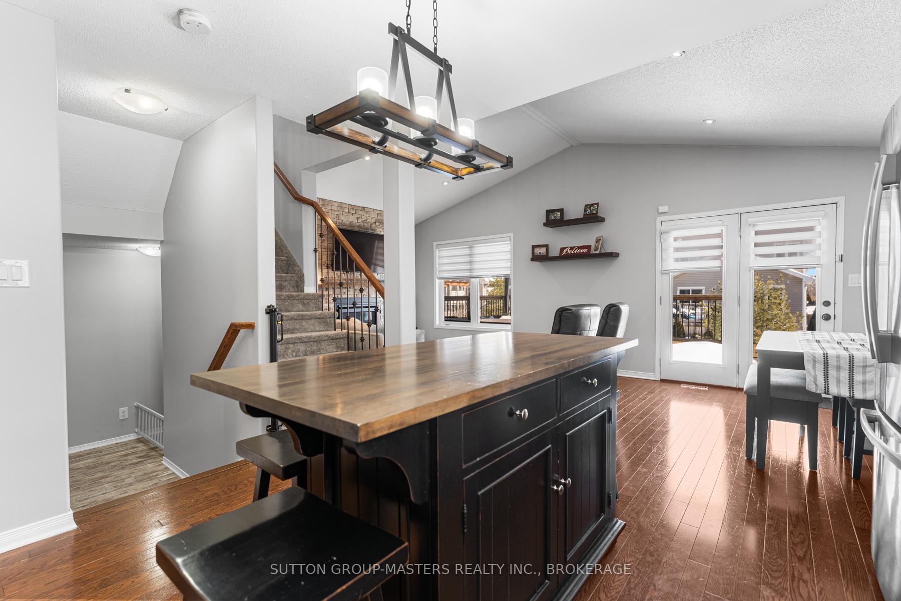 Photo 11 of 1512 Crimson Crescent, Kingston, City Northwest — HOMEH