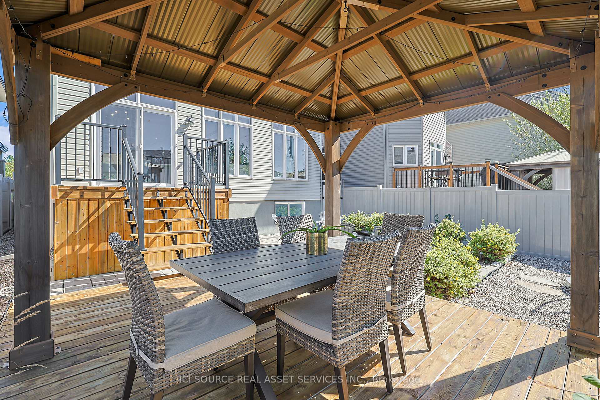Photo 20 of 237 Bridgestone Drive, Ottawa, Kanata - Bridlewood — HOMEH
