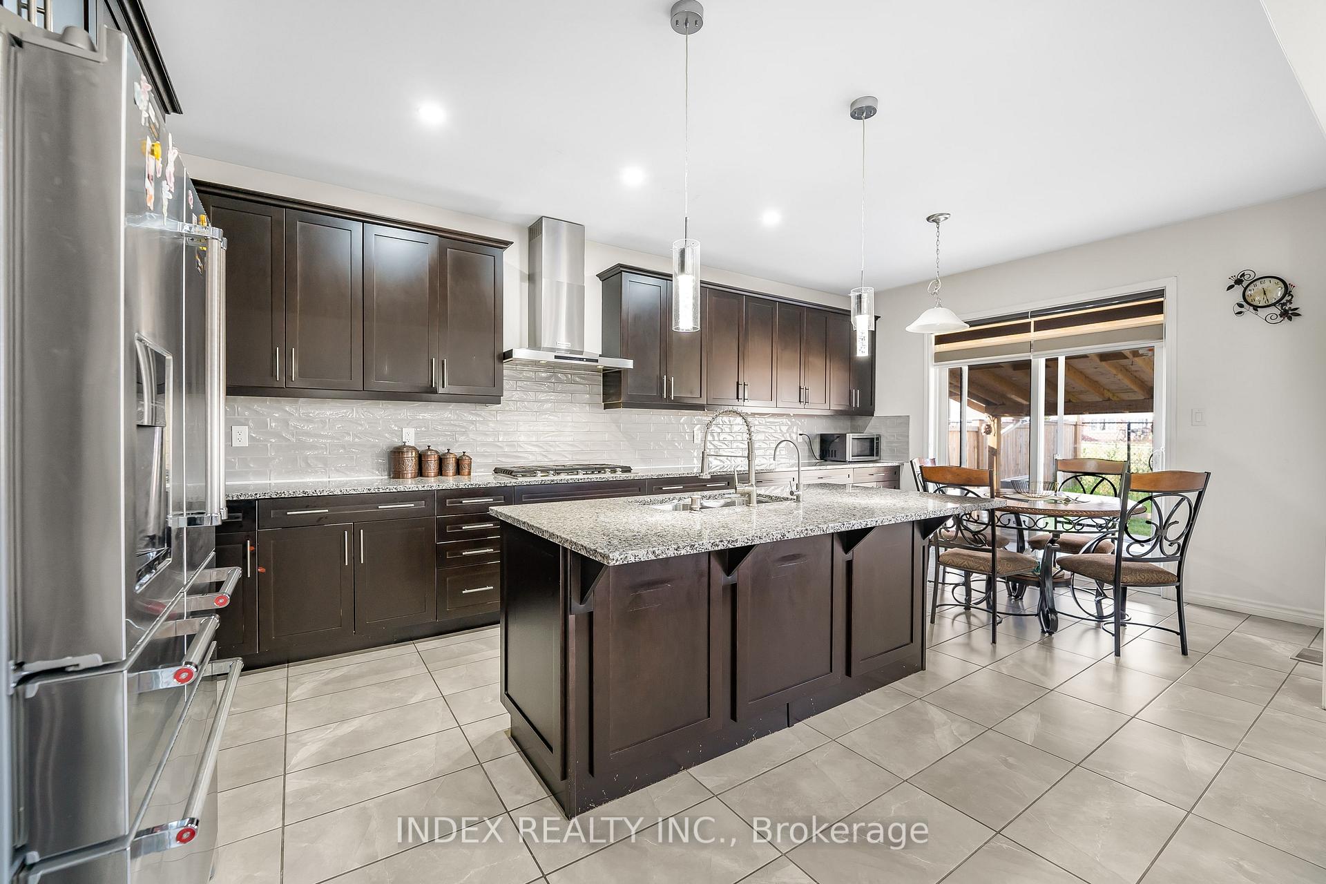 Photo 16 of 514 Blair Creek Drive, Kitchener — HOMEH