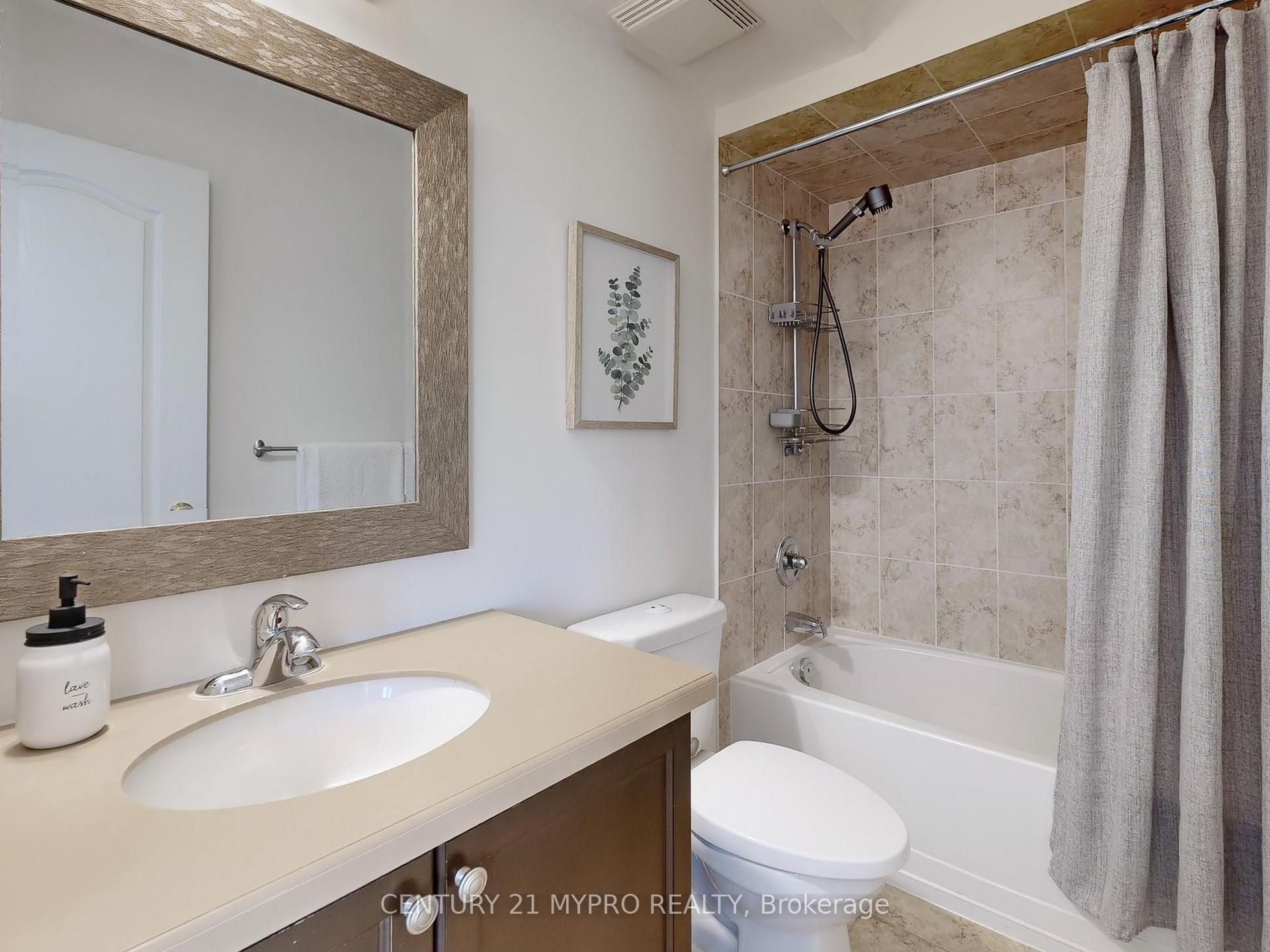 Photo 25 of 35 Rouge Valley Drive, Markham, Unionville — HOMEH
