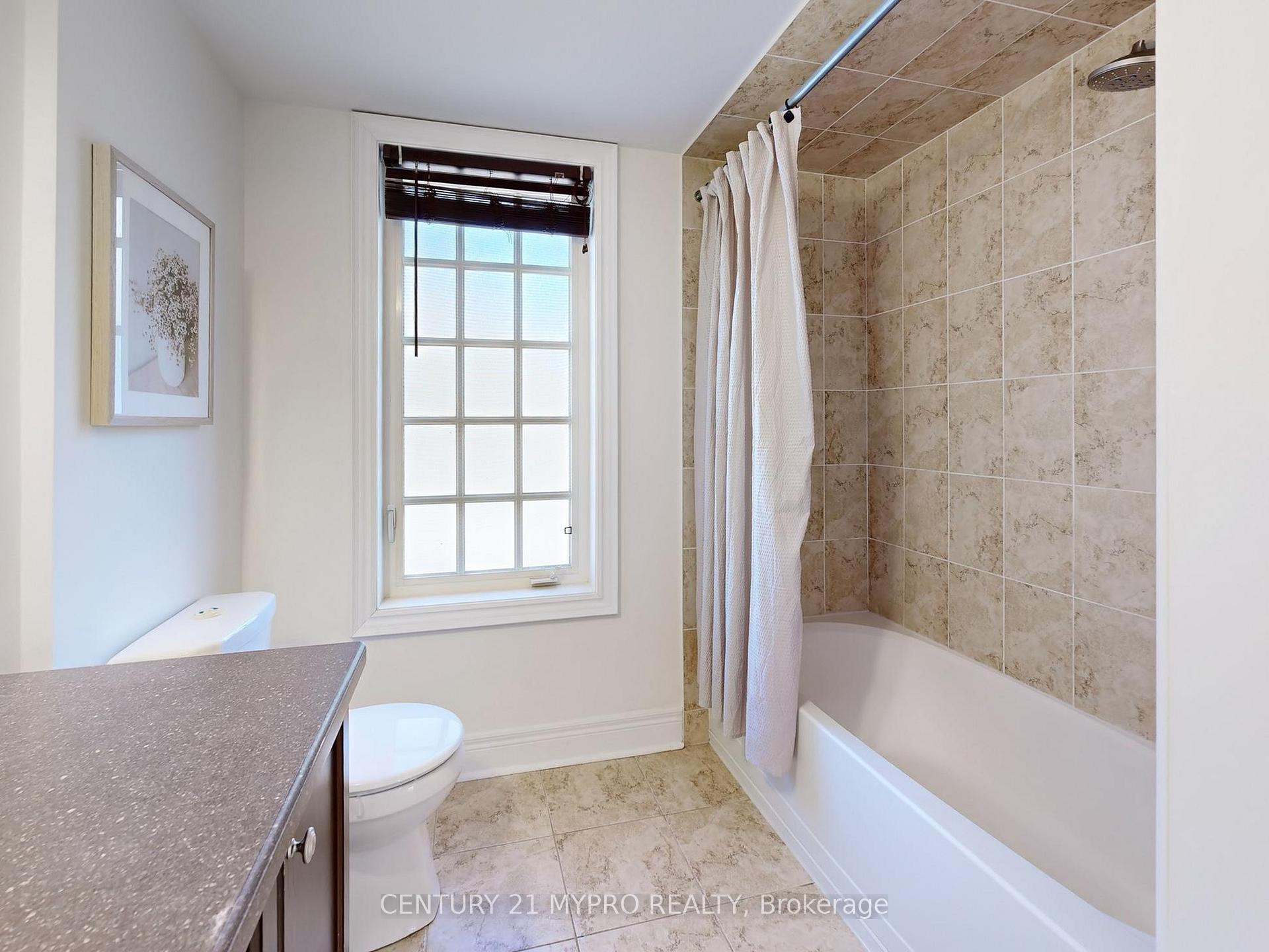 Photo 29 of 35 Rouge Valley Drive, Markham, Unionville — HOMEH