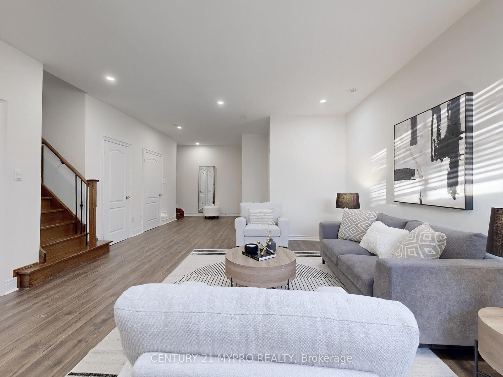 Photo 31 of 35 Rouge Valley Drive, Markham, Unionville — HOMEH