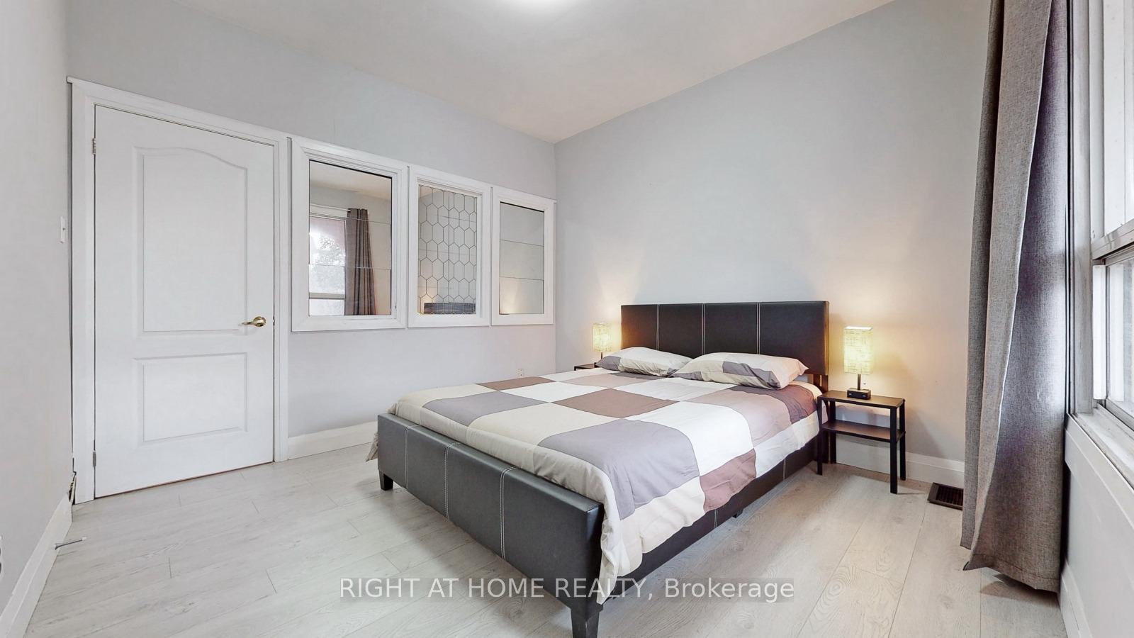 Photo 8 of Unit Main, 703 Wilson Street, Hamilton, Gibson — HOMEH