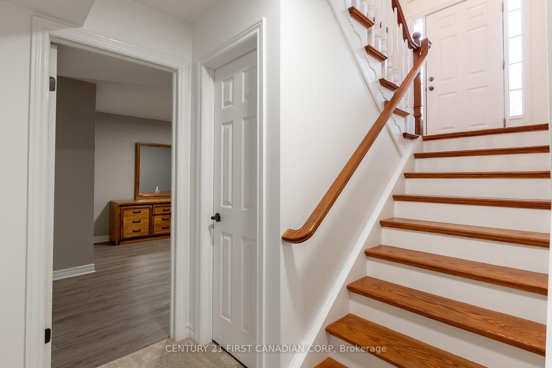 Photo 27 of 109 Princess Avenue, Middlesex Centre, Komoka — HOMEH