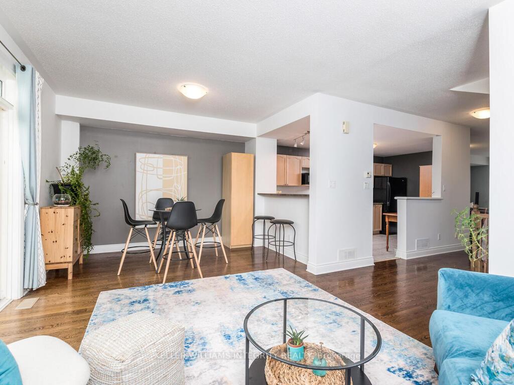 Photo 21 of 72 Castle Glen Crescent, Ottawa, Kanata - Glencairn/Hazeldean — HOMEH