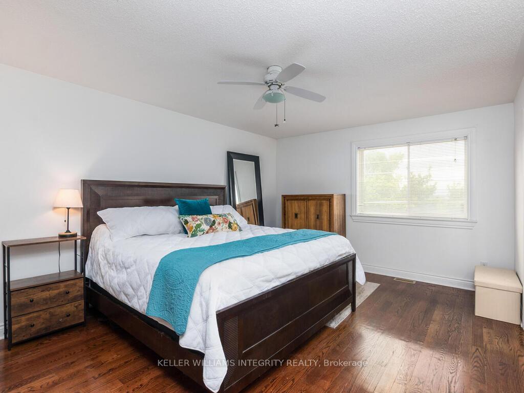 Photo 25 of 72 Castle Glen Crescent, Ottawa, Kanata - Glencairn/Hazeldean — HOMEH