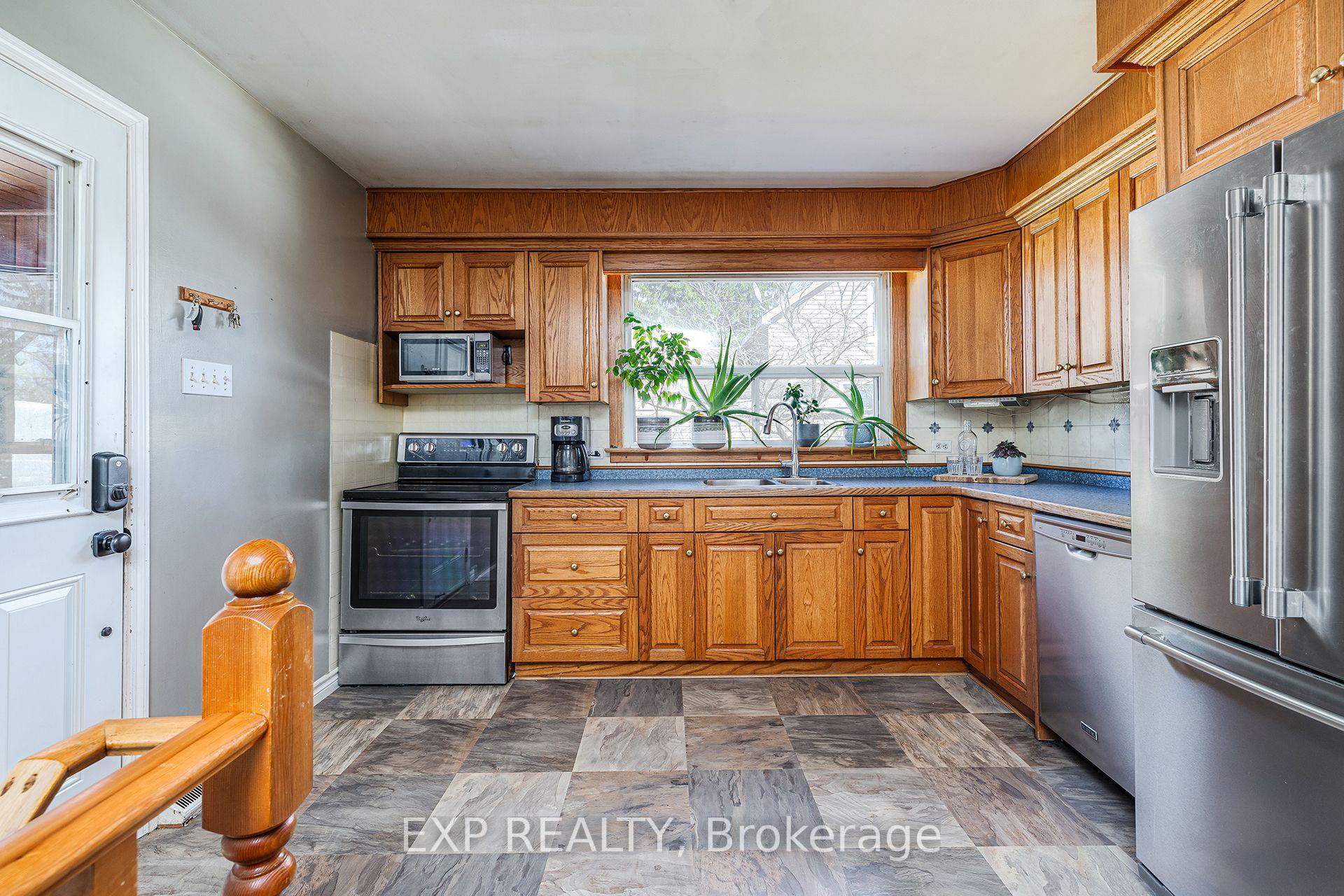Photo 9 of 325 Boulton Street, Minto — HOMEH