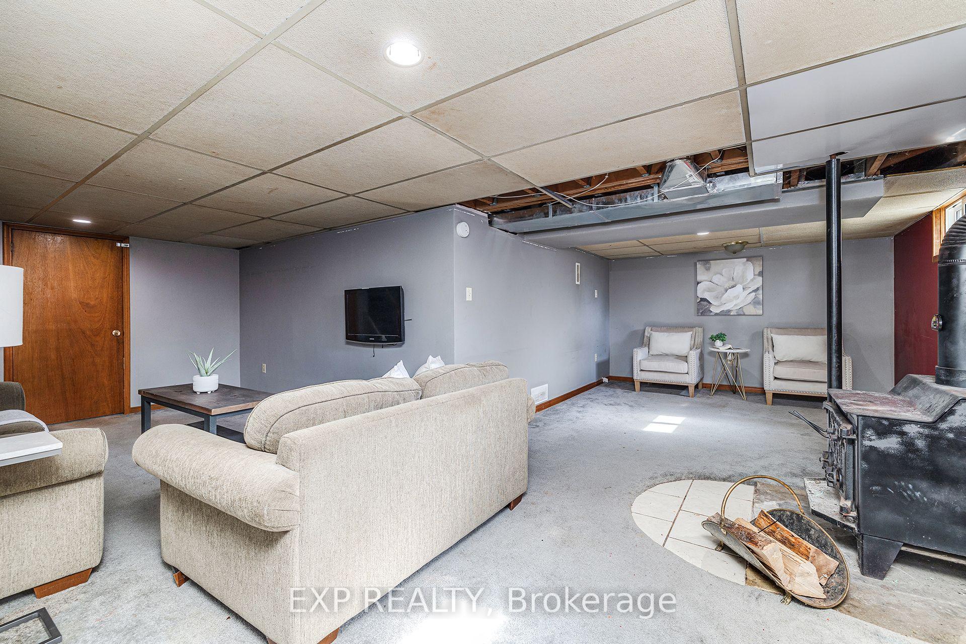 Photo 17 of 325 Boulton Street, Minto — HOMEH