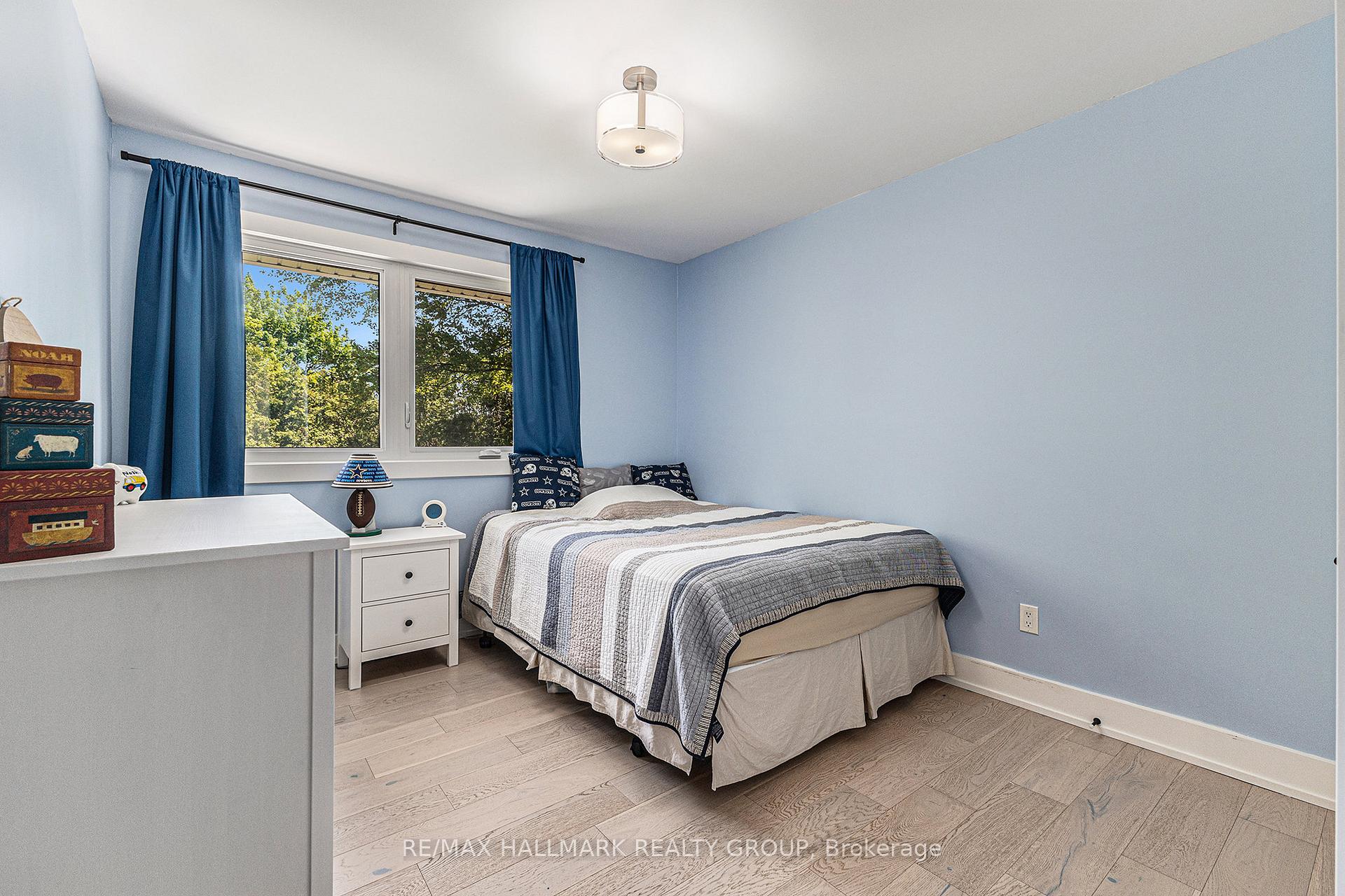Photo 22 of 15 Inuvik Crescent, Ottawa, Kanata - Katimavik — HOMEH