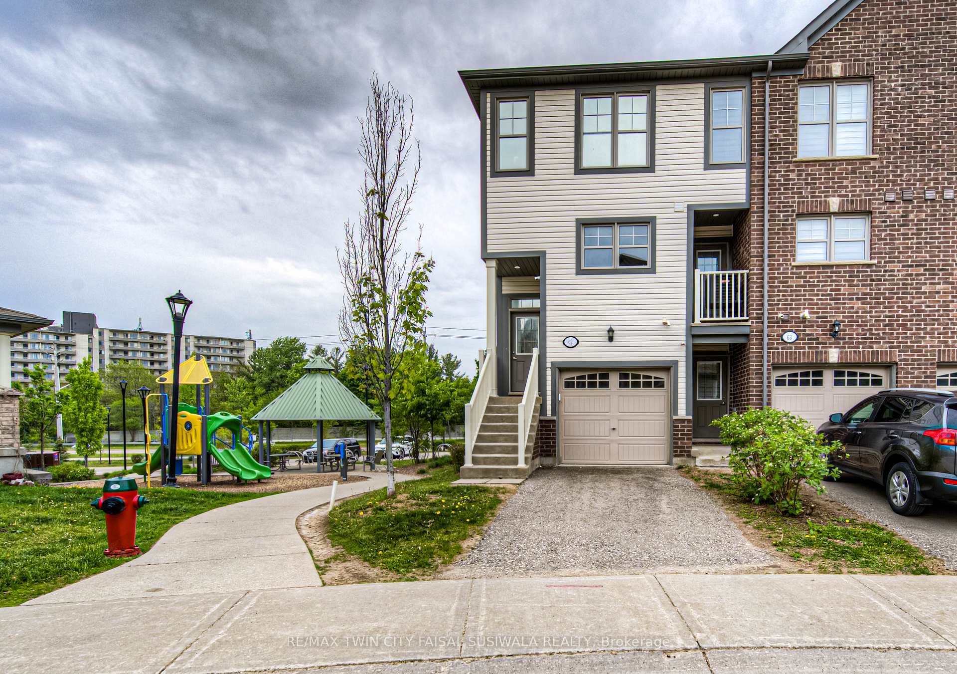 Photo 1 of Unit 62, 701 Homer Watson Boulevard, Kitchener, Country Hills East — HOMEH