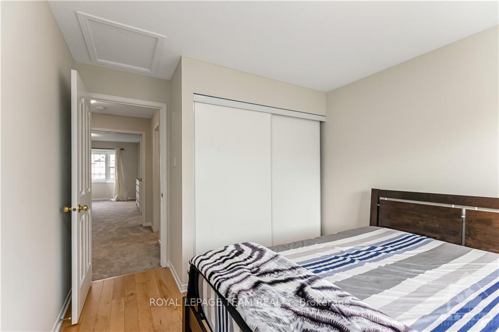 Photo 12 of 964 Klondike Drive, Ottawa, Kanata - Morgan's Grant/South March — HOMEH
