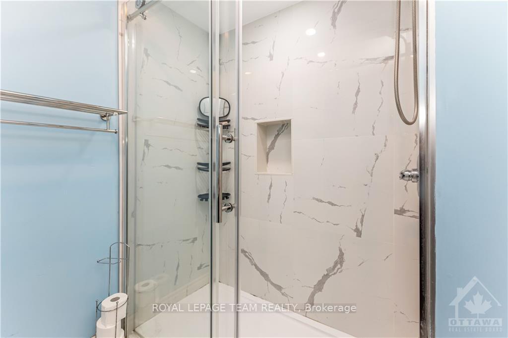 Photo 16 of 964 Klondike Drive, Ottawa, Kanata - Morgan's Grant/South March — HOMEH