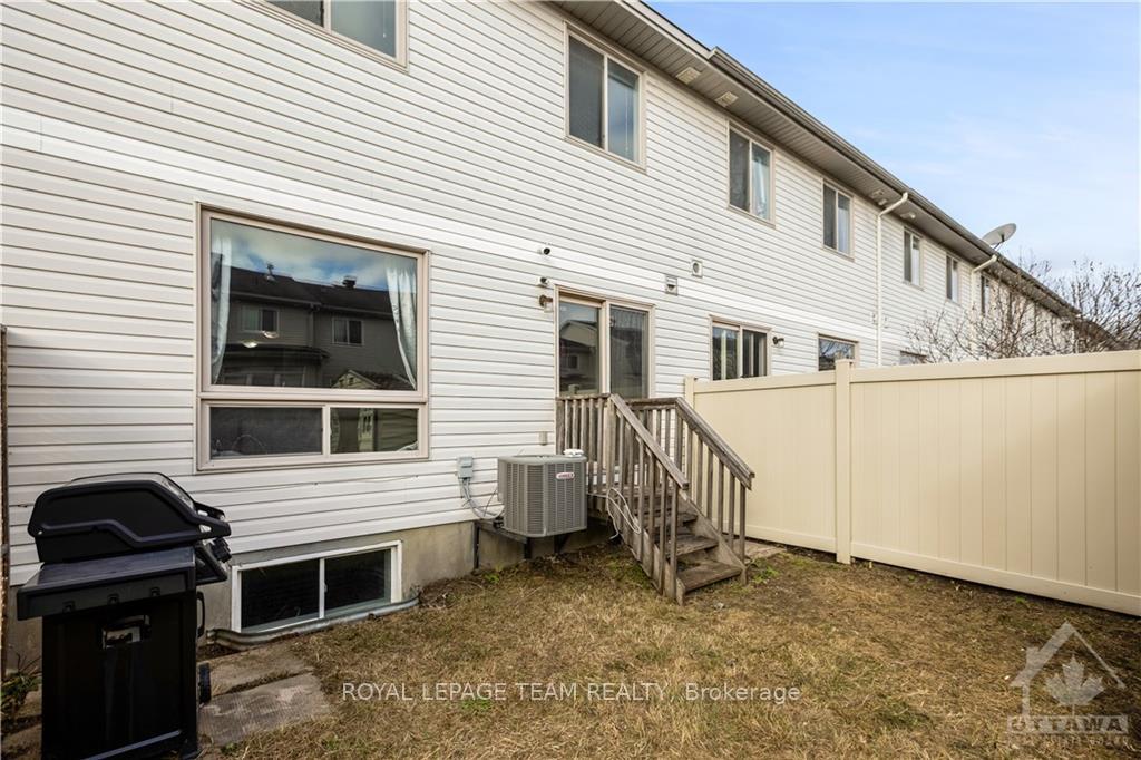 Photo 20 of 964 Klondike Drive, Ottawa, Kanata - Morgan's Grant/South March — HOMEH