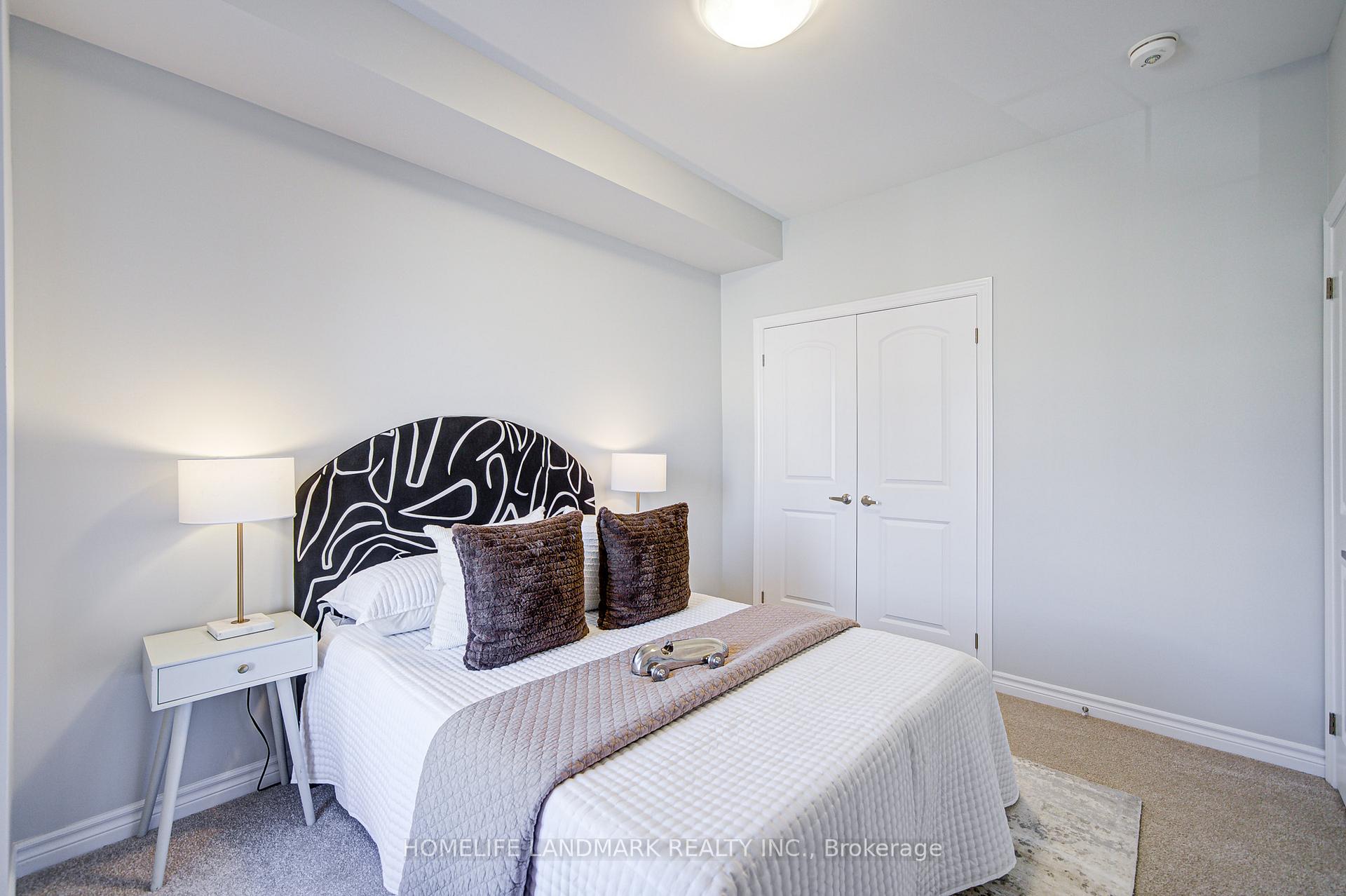 Photo 27 of 49 York downs Boulevard, Markham, Angus Glen — HOMEH
