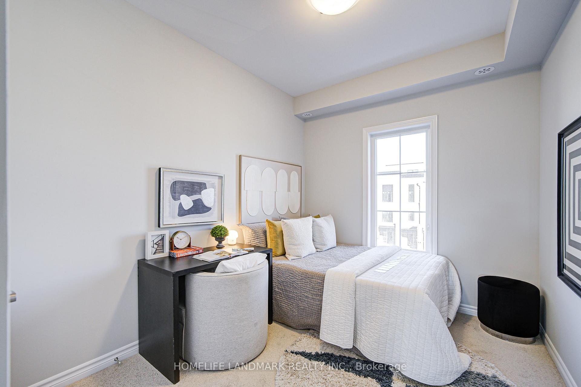 Photo 28 of 49 York downs Boulevard, Markham, Angus Glen — HOMEH