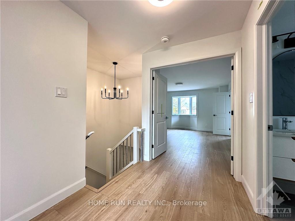 Photo 4 of 56 Tobermory Crescent, Ottawa, Kanata - Morgan's Grant/South March — HOMEH