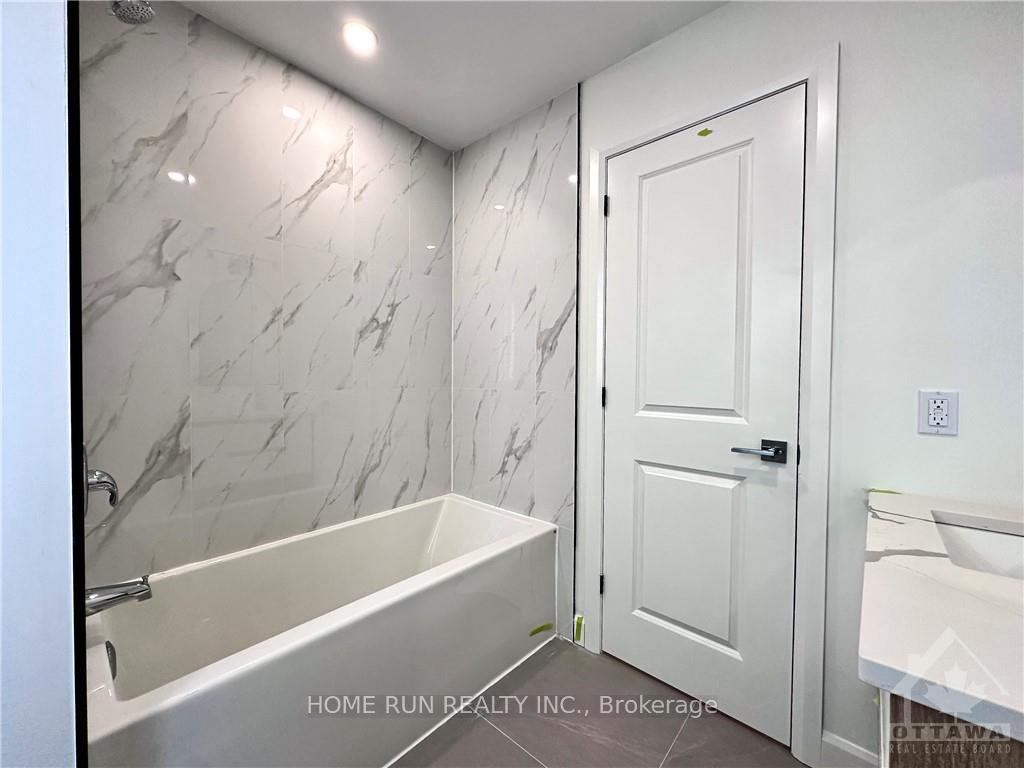 Photo 8 of 56 Tobermory Crescent, Ottawa, Kanata - Morgan's Grant/South March — HOMEH