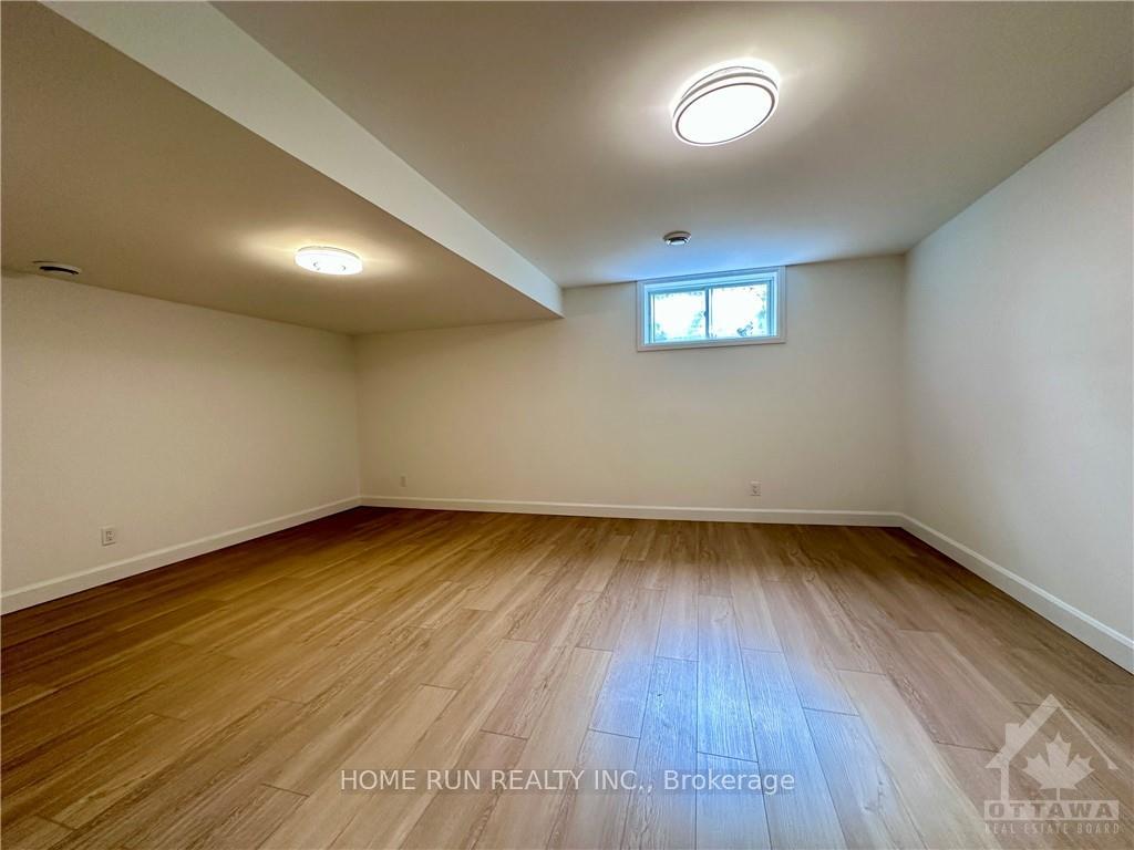 Photo 10 of 56 Tobermory Crescent, Ottawa, Kanata - Morgan's Grant/South March — HOMEH
