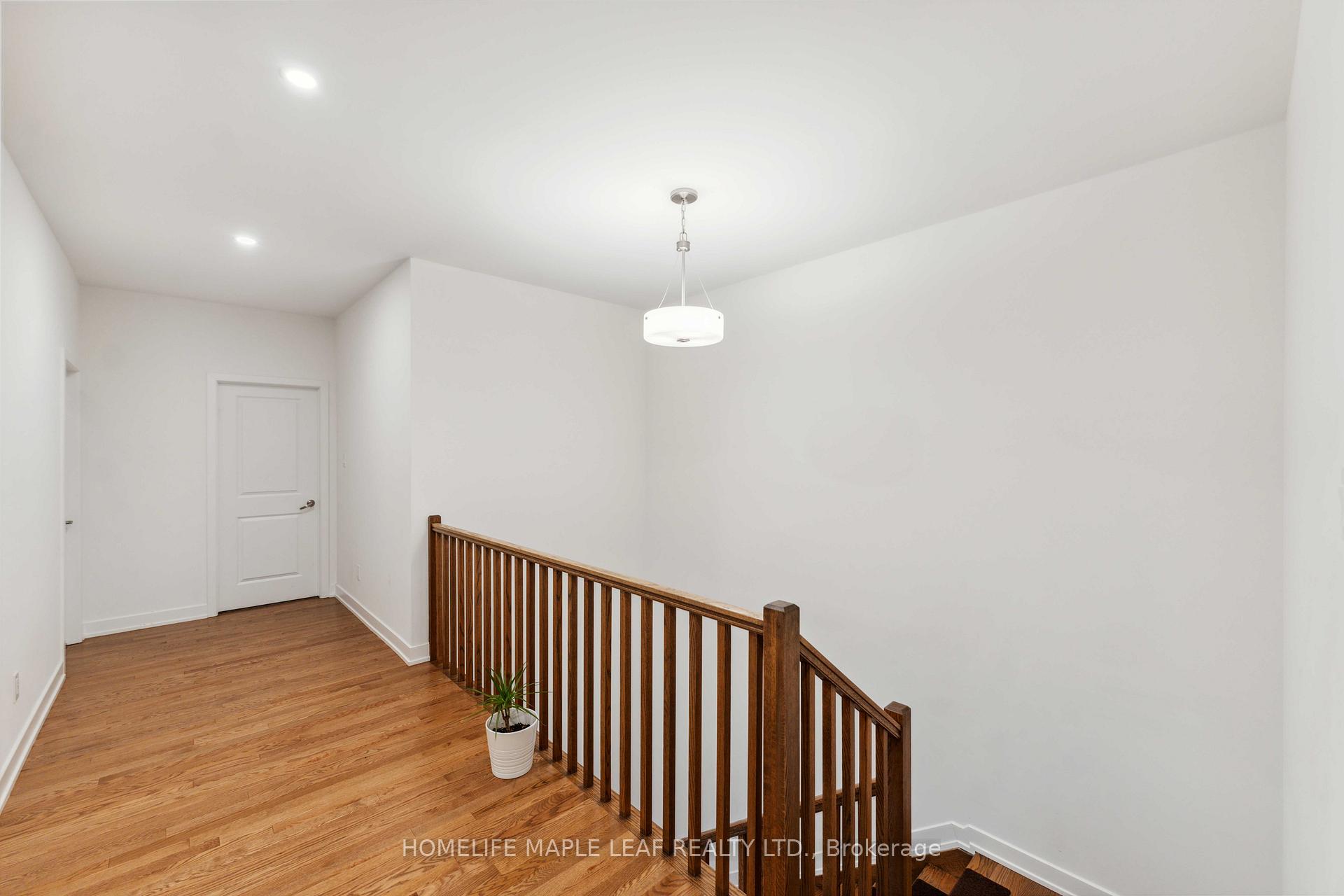 Photo 40 of 354 Monticello Avenue, Ottawa, Kanata - Emerald Meadows/Trailwest — HOMEH