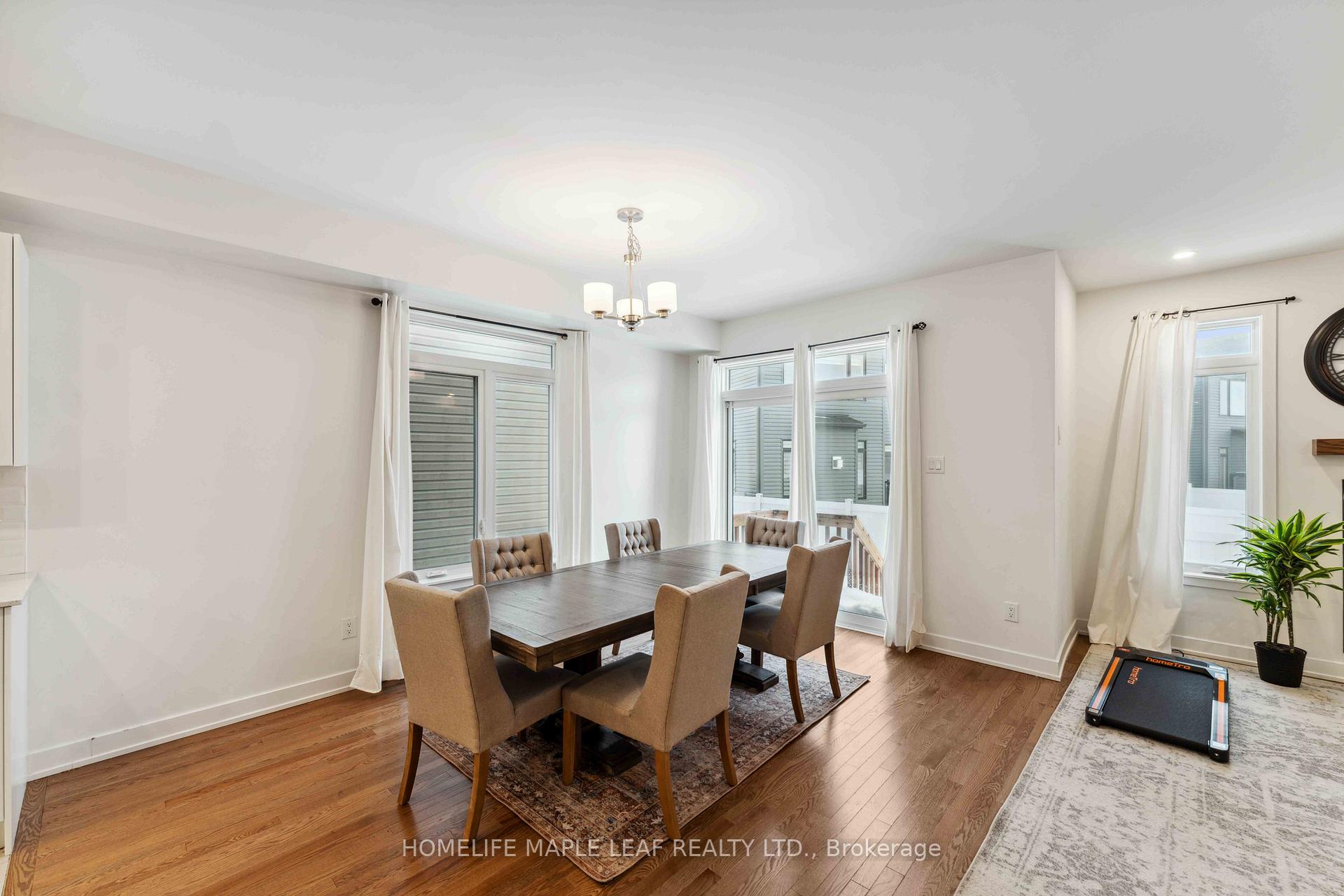 Photo 10 of 354 Monticello Avenue, Ottawa, Kanata - Emerald Meadows/Trailwest — HOMEH