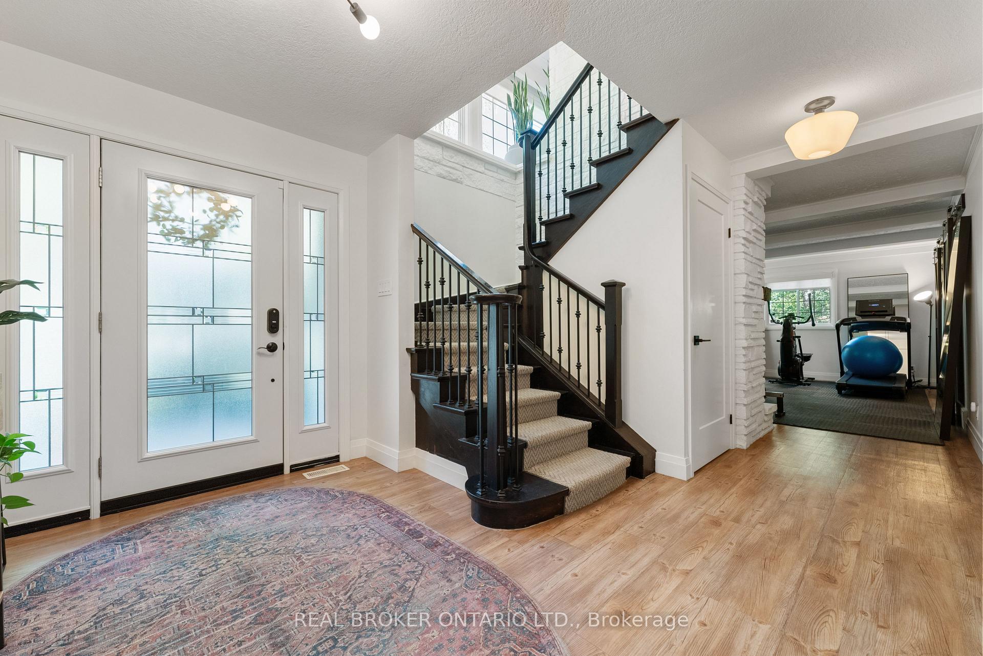 Photo 5 of 15 Grand Hill Drive, Kitchener — HOMEH