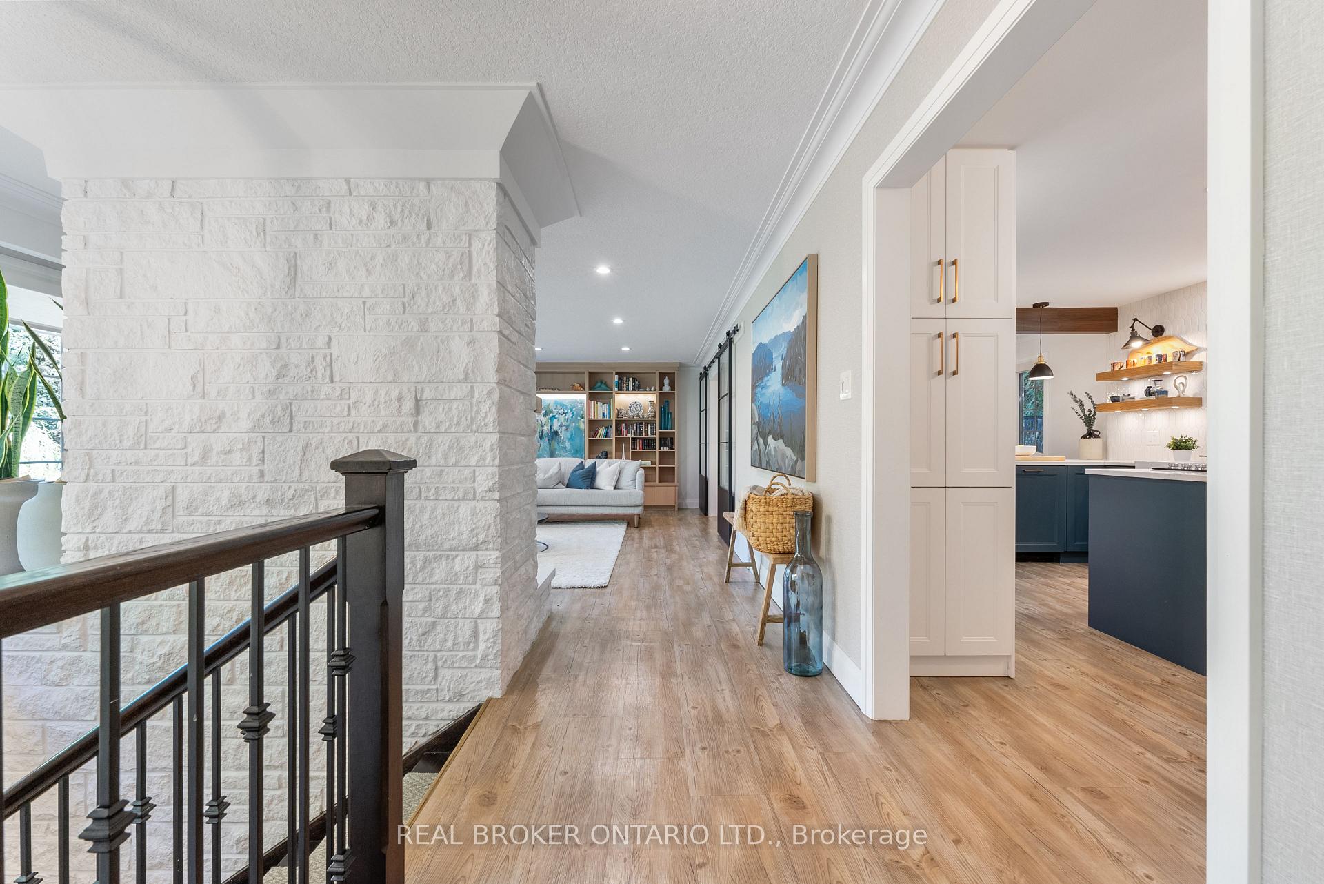Photo 6 of 15 Grand Hill Drive, Kitchener — HOMEH