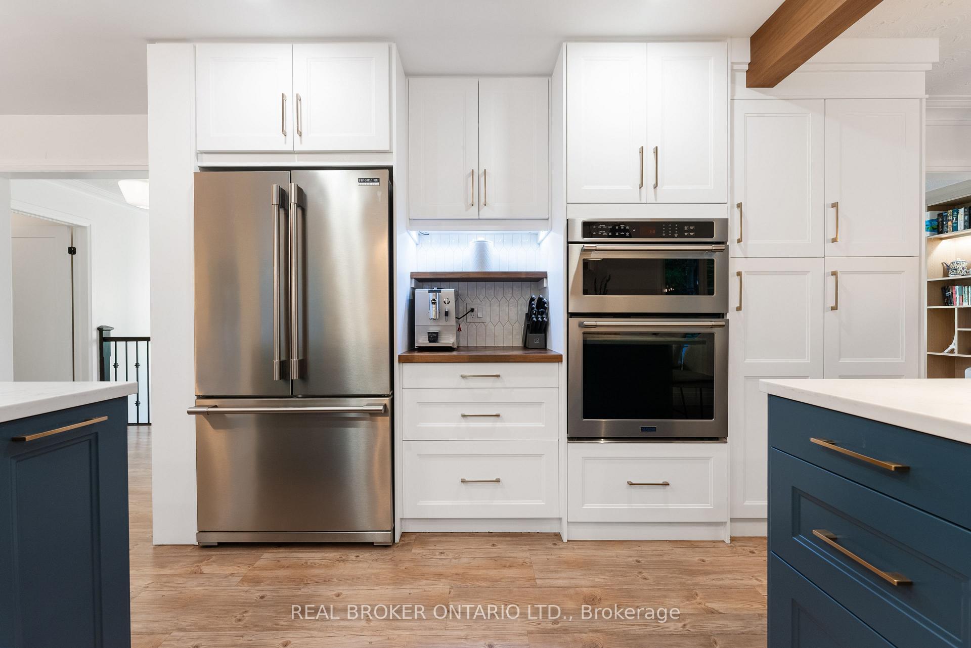 Photo 8 of 15 Grand Hill Drive, Kitchener — HOMEH