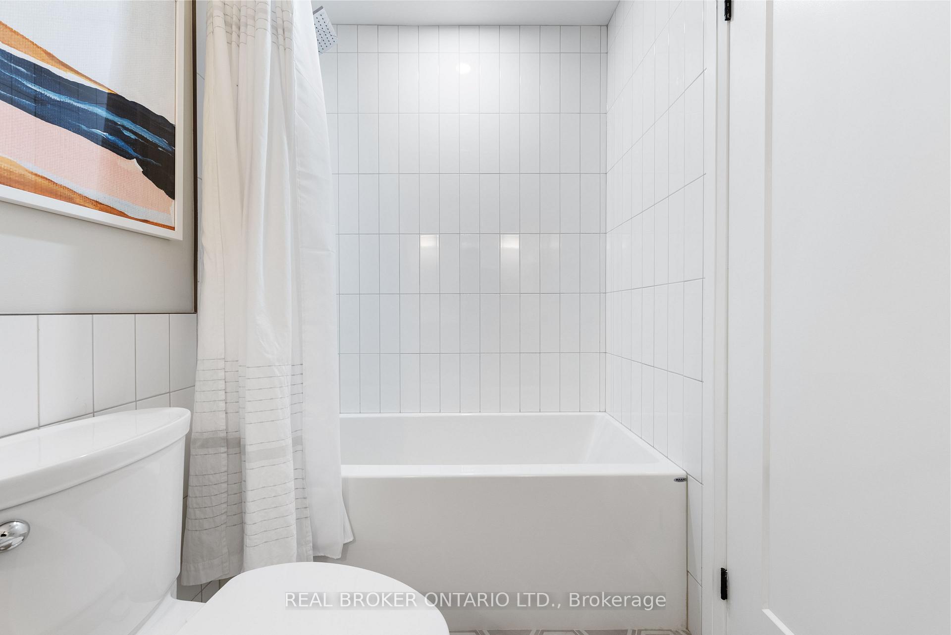 Photo 15 of 15 Grand Hill Drive, Kitchener — HOMEH