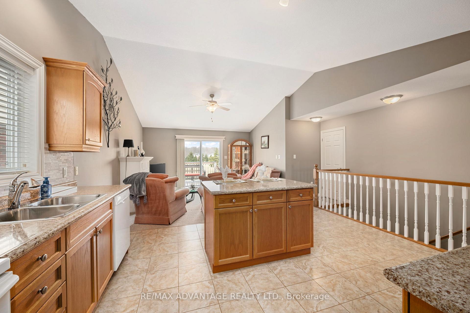 Photo 18 of 10 Stonefield Gate, Middlesex Centre, Ilderton — HOMEH
