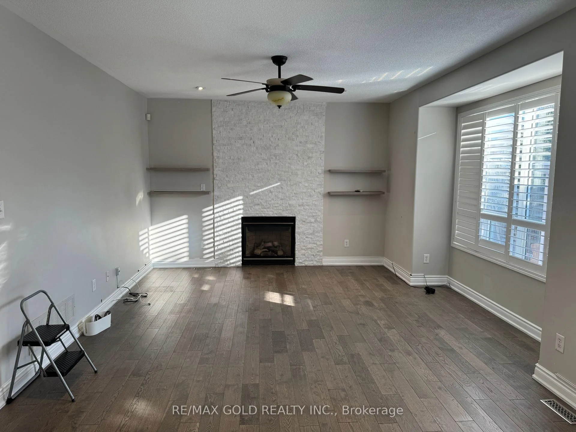 Photo 6 of 986 Ferguson Drive, Milton, Beaty — HOMEH
