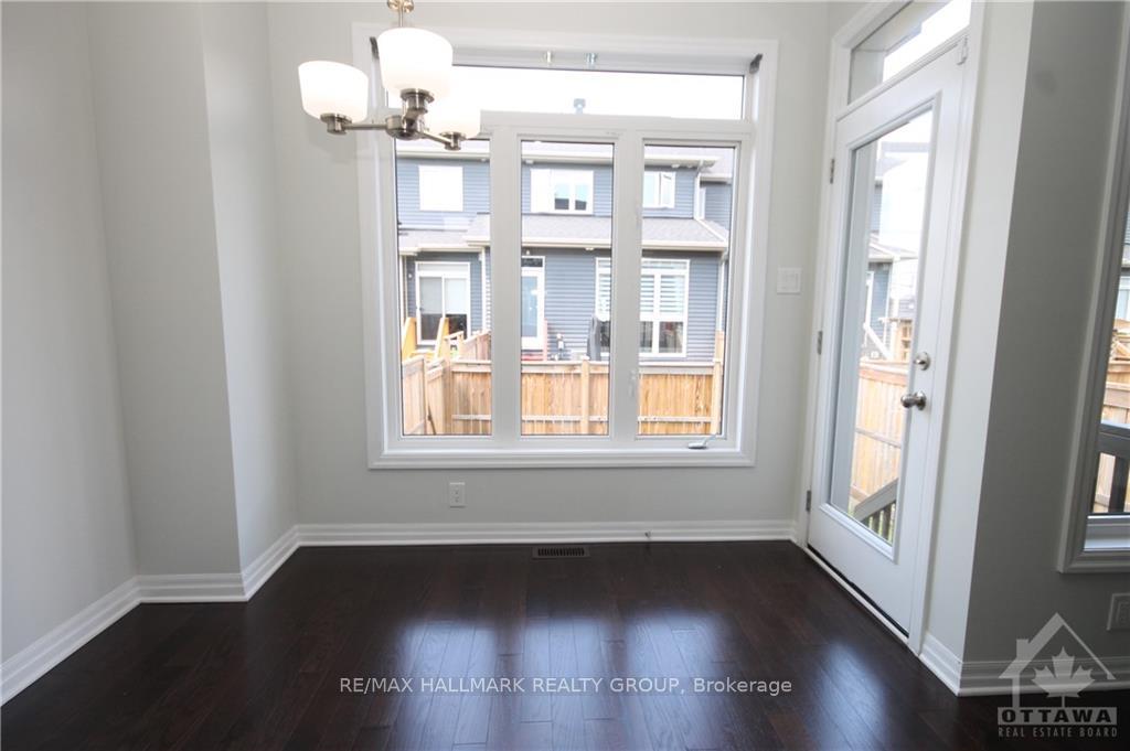 Photo 6 of 223 Overberg Way, Ottawa, Kanata - Emerald Meadows/Trailwest — HOMEH