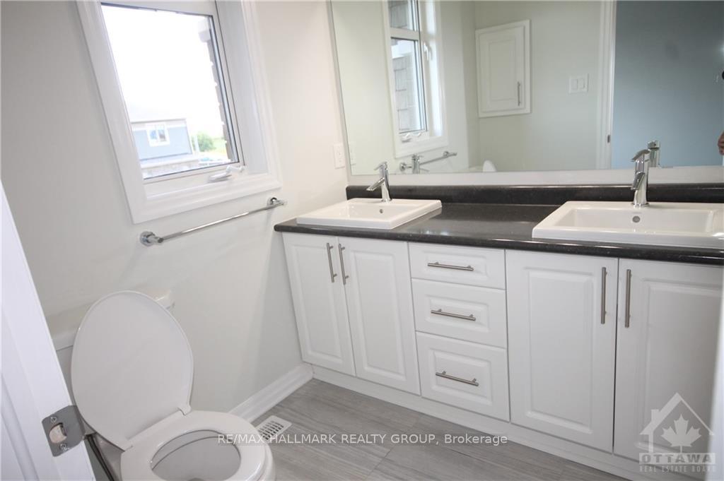 Photo 14 of 223 Overberg Way, Ottawa, Kanata - Emerald Meadows/Trailwest — HOMEH