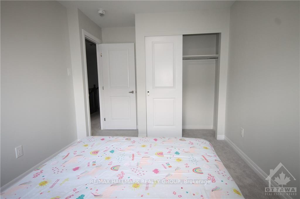 Photo 18 of 223 Overberg Way, Ottawa, Kanata - Emerald Meadows/Trailwest — HOMEH