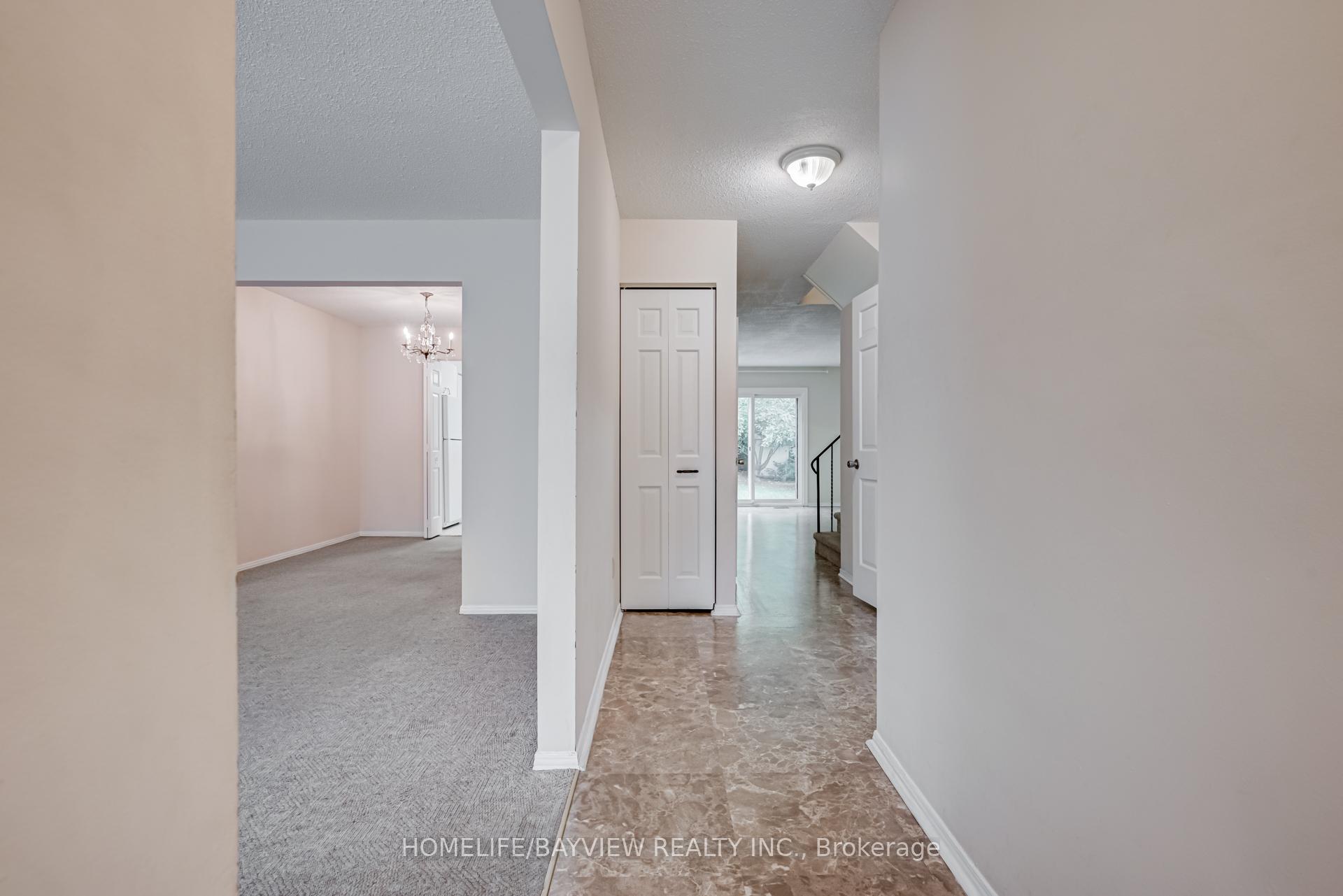 Photo 7 of 39 West Borough Street, Markham, Aileen-Willowbrook — HOMEH