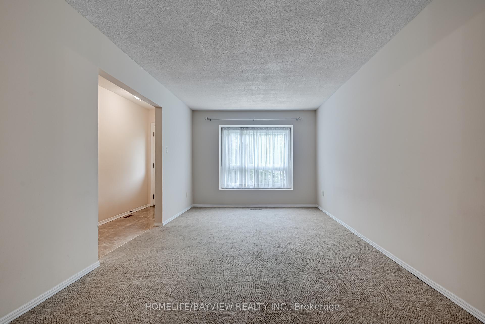 Photo 17 of 39 West Borough Street, Markham, Aileen-Willowbrook — HOMEH