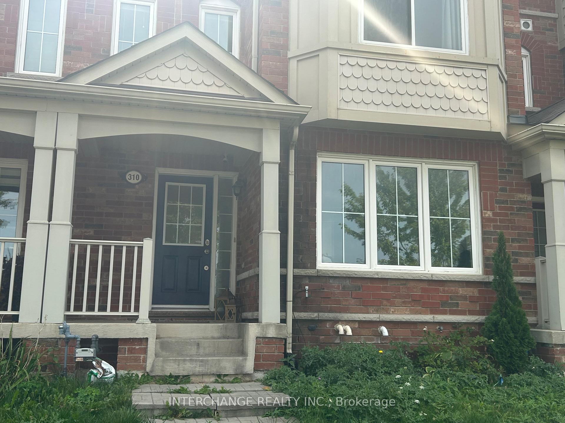 Photo 3 of 310 Gas Lamp Lane, Markham, Cornell — HOMEH