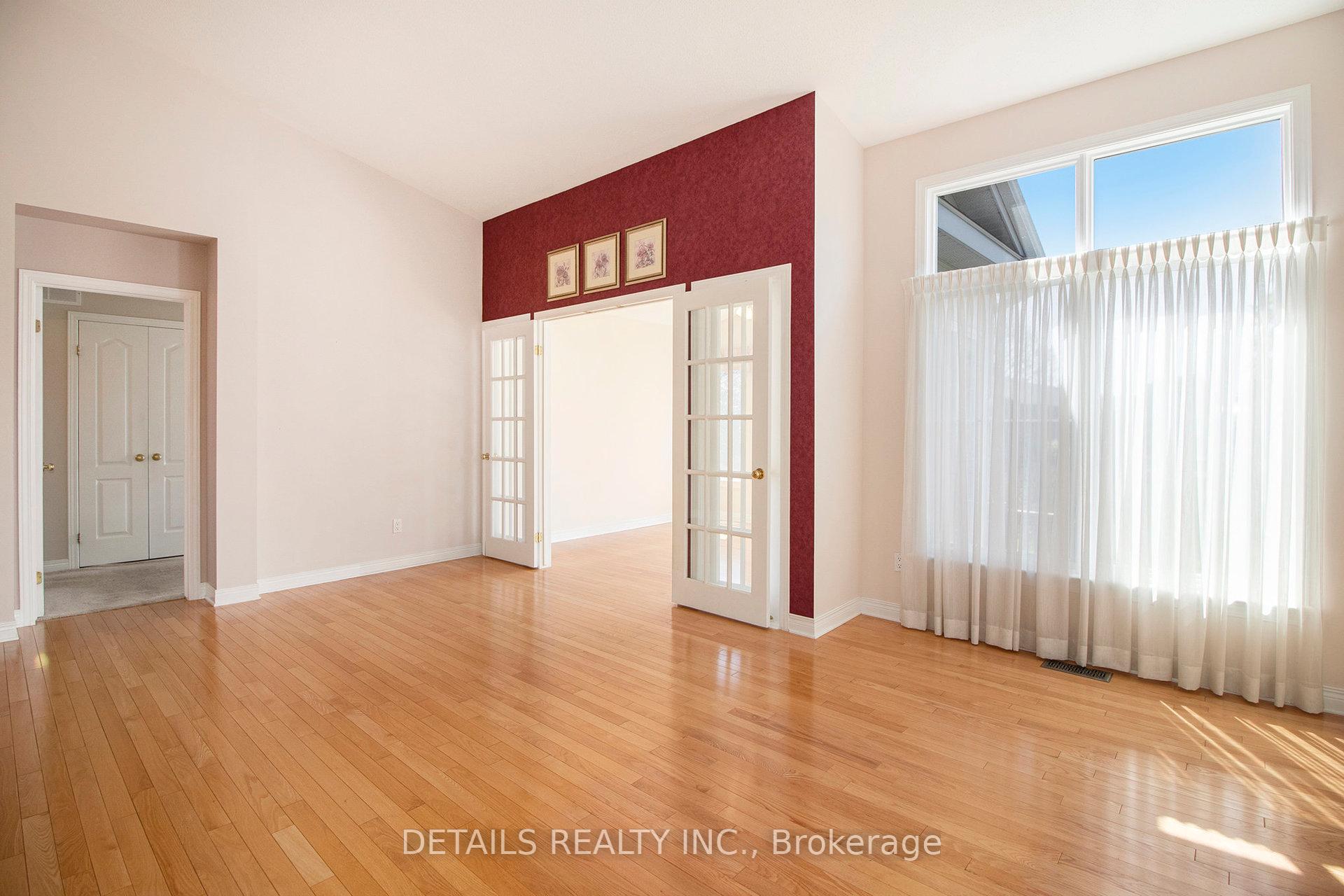 Photo 6 of 94 Waterthrush Crescent, Ottawa, Kanata - Bridlewood — HOMEH