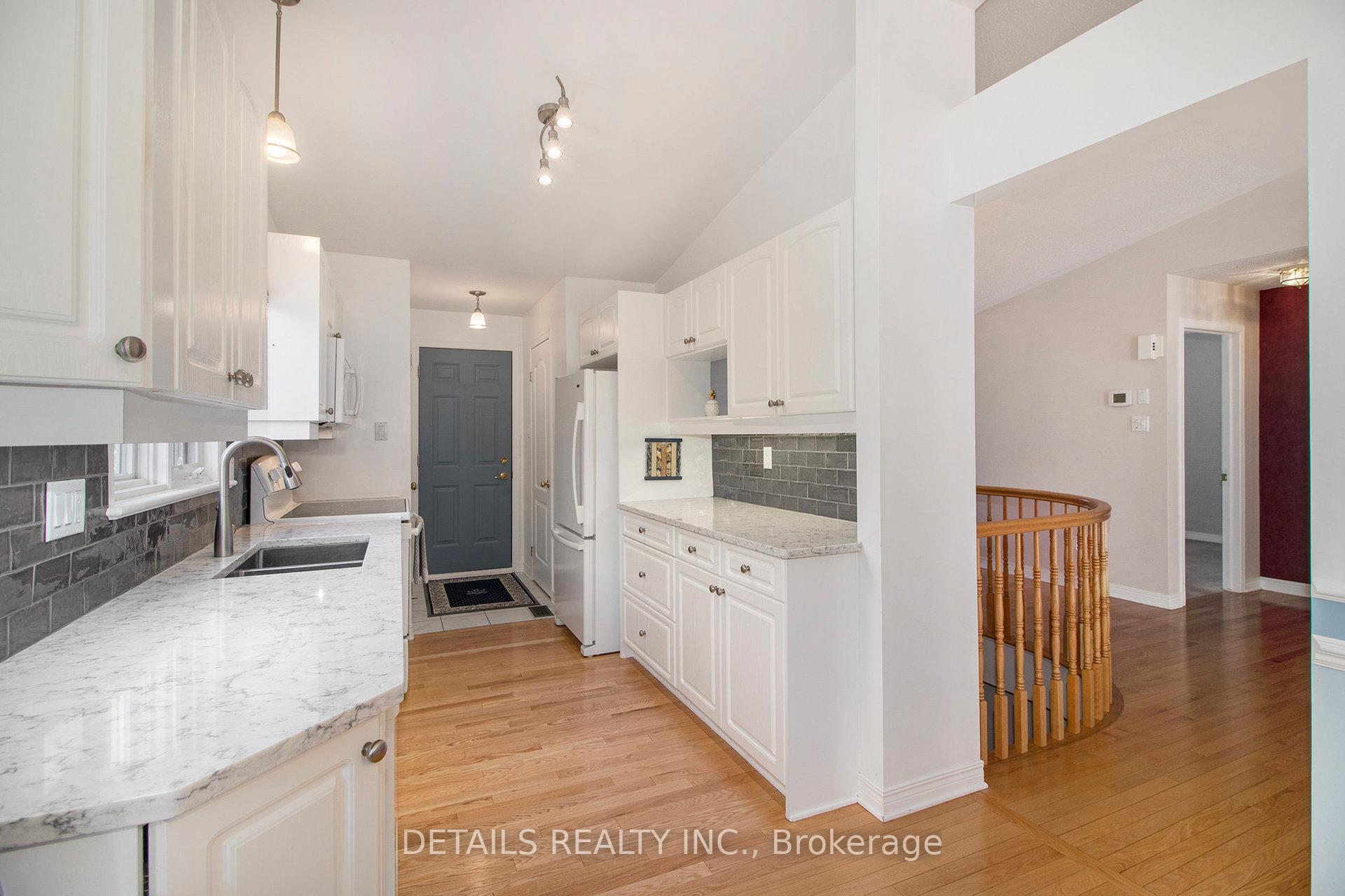 Photo 16 of 94 Waterthrush Crescent, Ottawa, Kanata - Bridlewood — HOMEH
