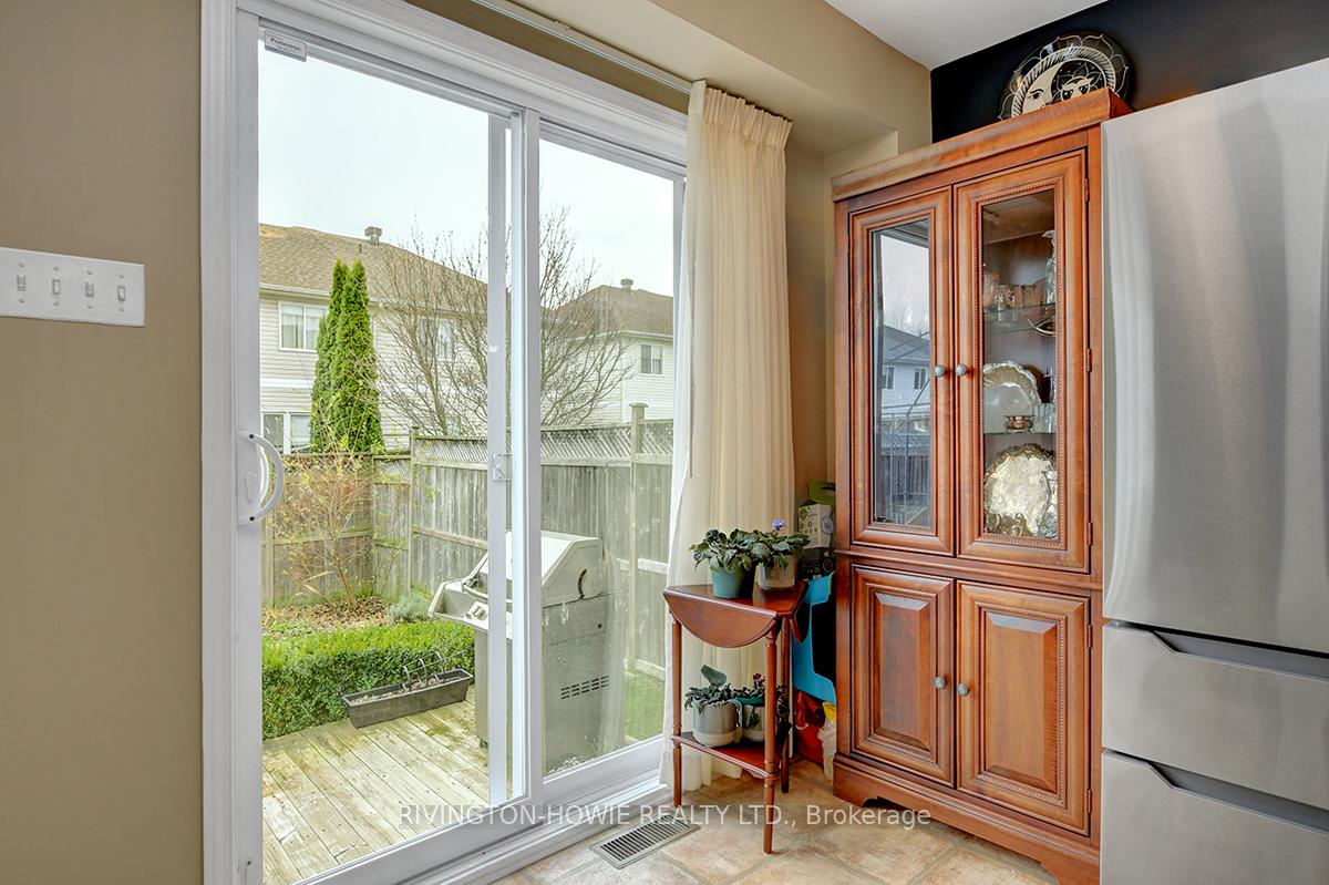 Photo 13 of 631 Aberfoyle Circle, Ottawa, Kanata - Morgan's Grant/South March — HOMEH