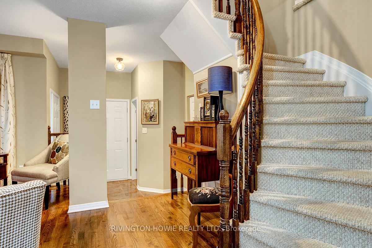 Photo 14 of 631 Aberfoyle Circle, Ottawa, Kanata - Morgan's Grant/South March — HOMEH