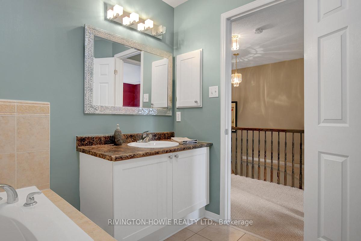 Photo 24 of 631 Aberfoyle Circle, Ottawa, Kanata - Morgan's Grant/South March — HOMEH