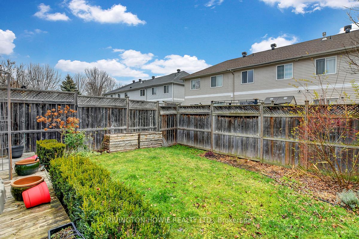 Photo 37 of 631 Aberfoyle Circle, Ottawa, Kanata - Morgan's Grant/South March — HOMEH