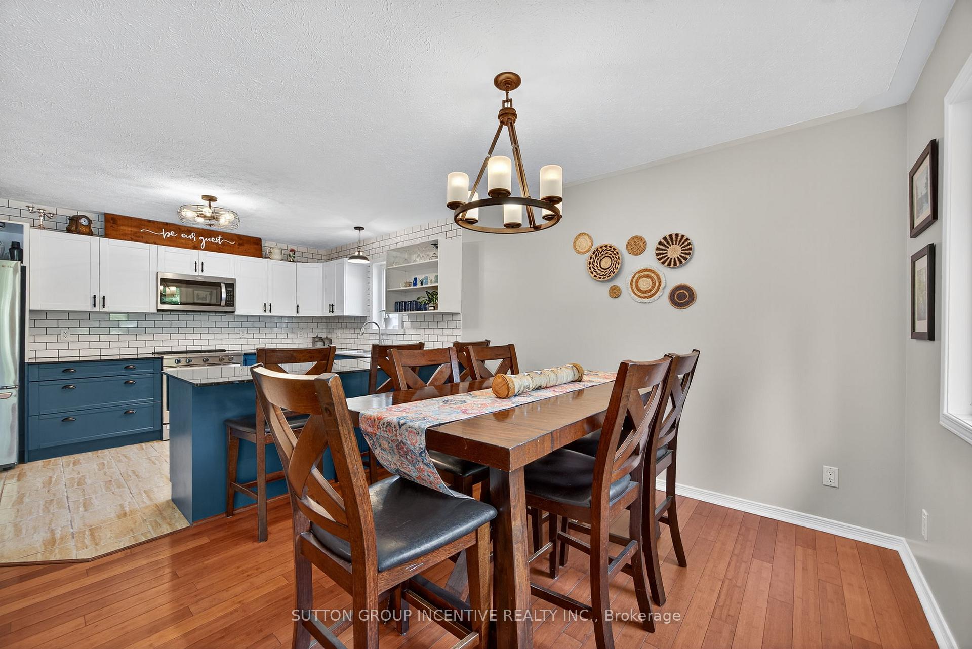 Photo 9 of 1084 Harbourview Drive, Midland — HOMEH