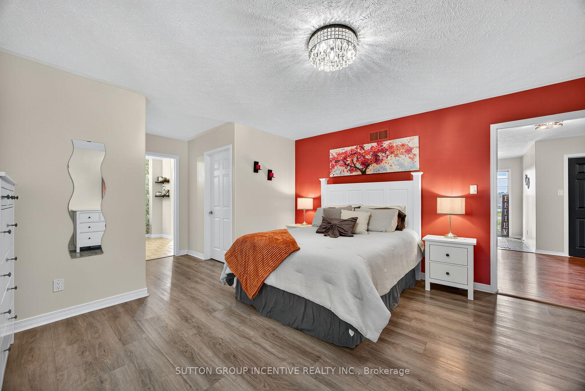 Photo 11 of 1084 Harbourview Drive, Midland — HOMEH