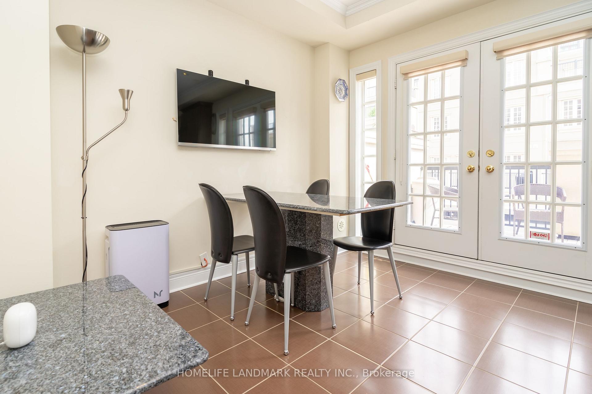 Photo 14 of 9 Mackenzie's Stand Avenue, Markham, Unionville — HOMEH
