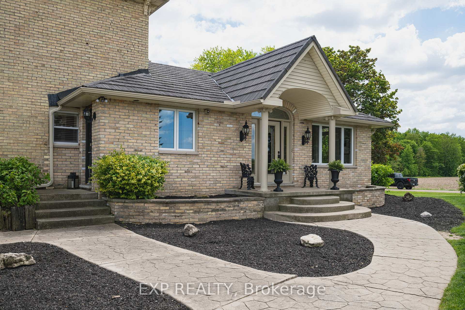 Photo 4 of 6474 Bells Road, Middlesex Centre, Rural Middlesex Centre — HOMEH