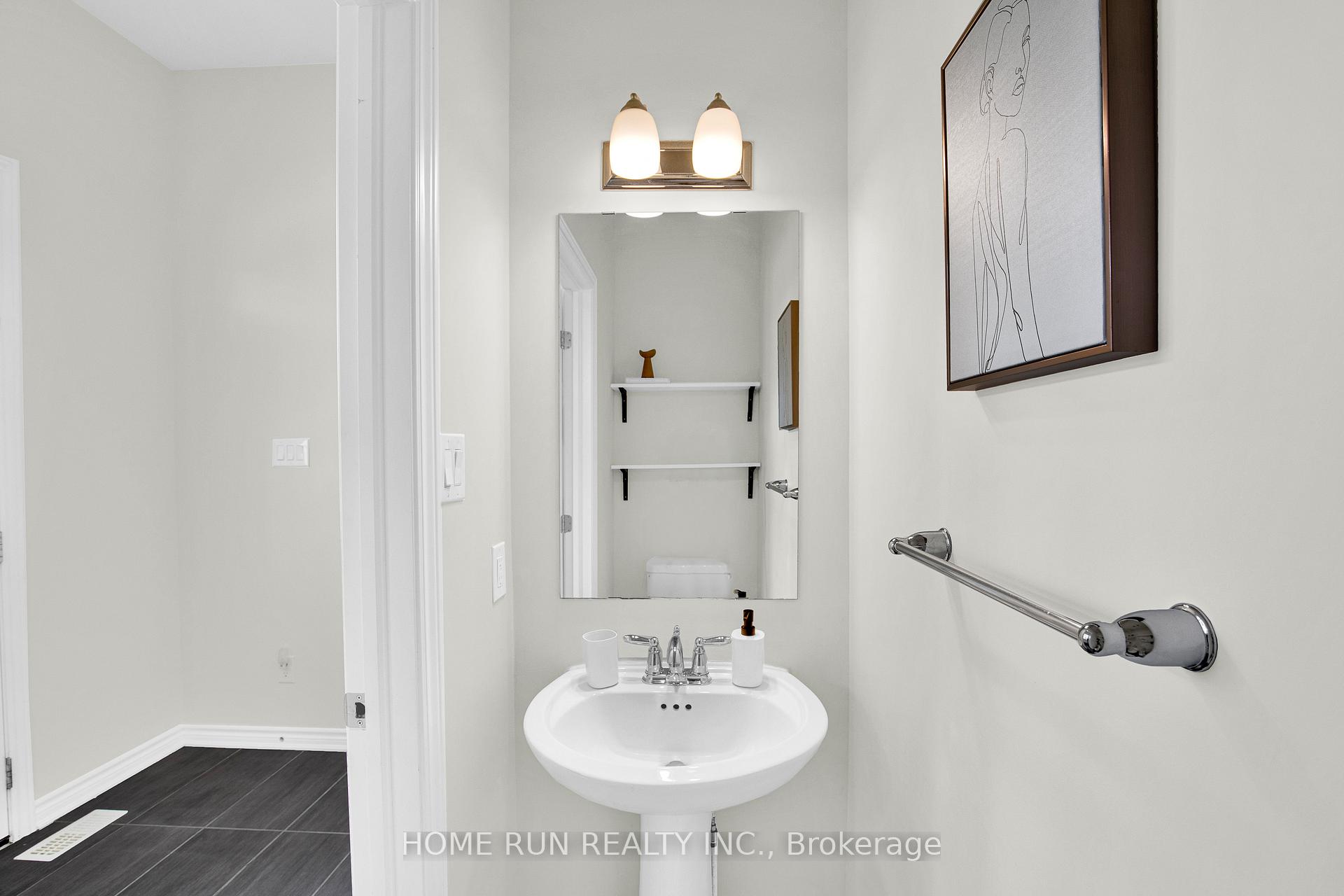 Photo 6 of 185 Flowing Creek Circle, Ottawa, Kanata - Emerald Meadows/Trailwest — HOMEH