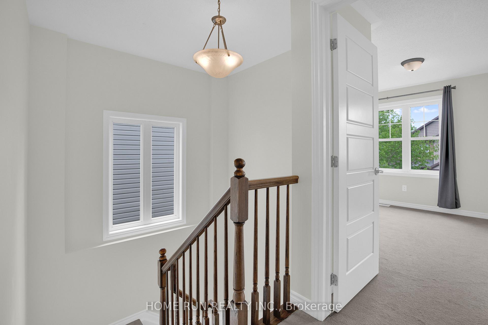 Photo 21 of 185 Flowing Creek Circle, Ottawa, Kanata - Emerald Meadows/Trailwest — HOMEH