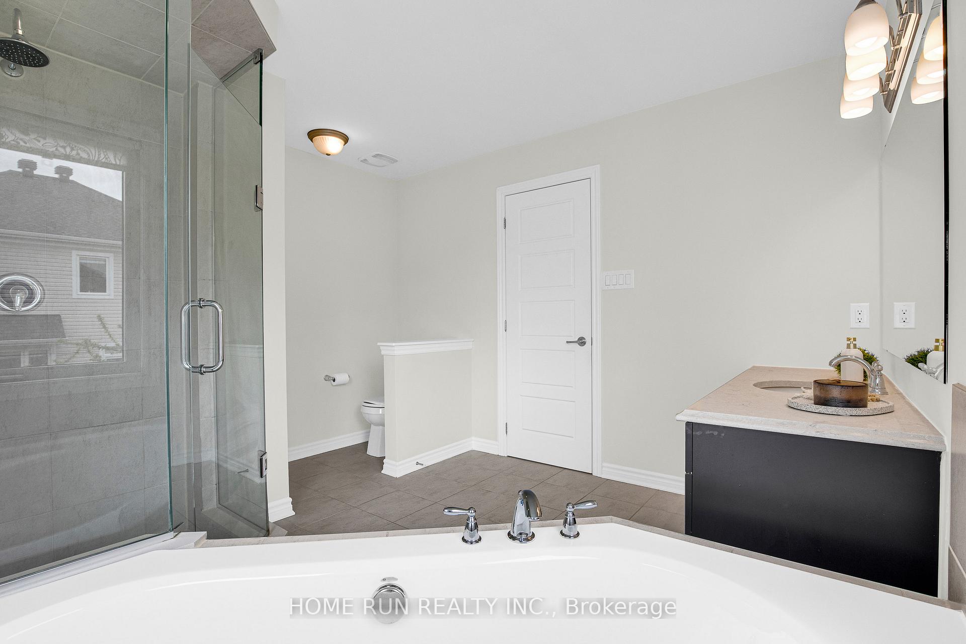 Photo 27 of 185 Flowing Creek Circle, Ottawa, Kanata - Emerald Meadows/Trailwest — HOMEH